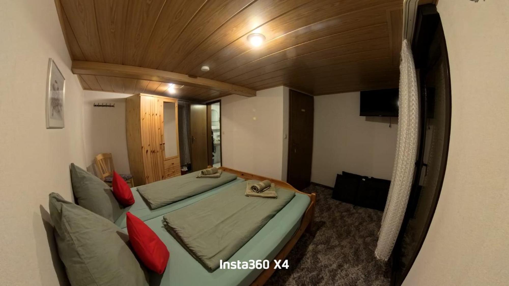 Gaestehaus Eulenkoepfchen Neef Екстериор снимка